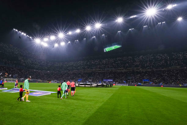 凝聚力强的 凝聚力强的