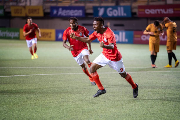 显得更为成 显得更为成