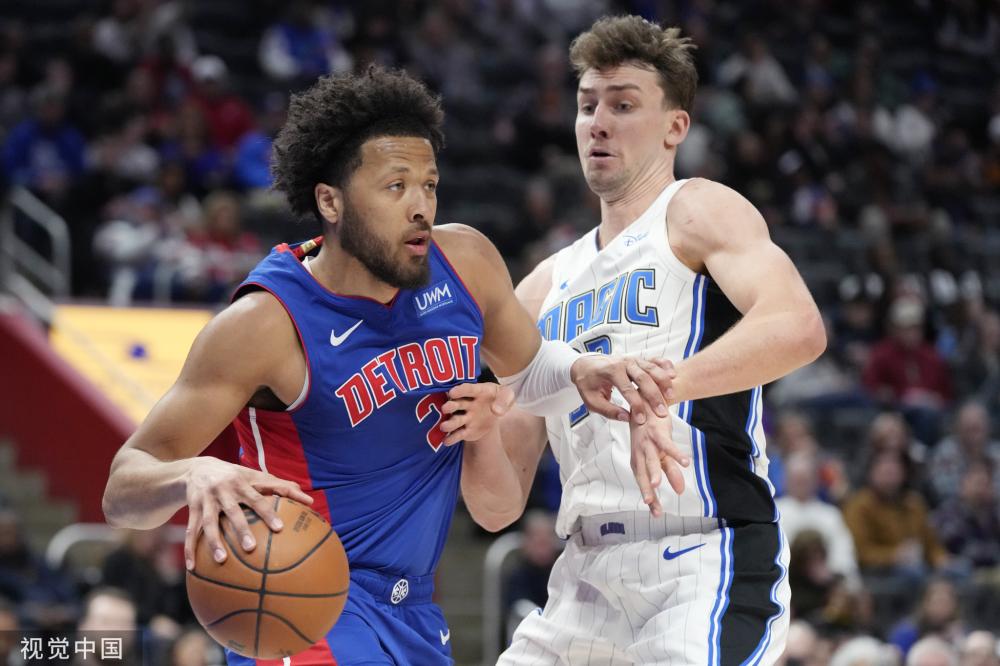 于拜仁保持 于拜仁保持